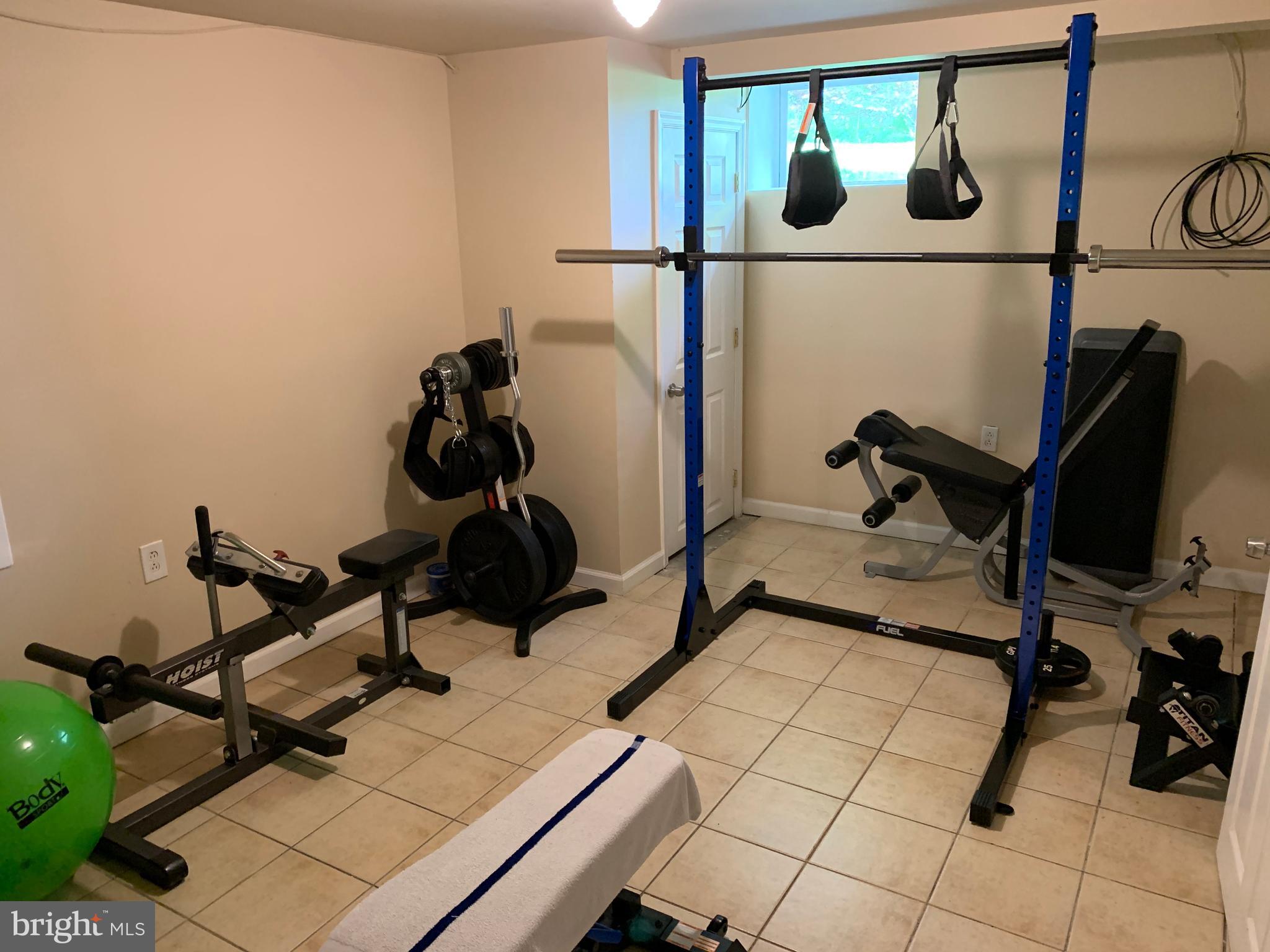 33 Wengate Road Owings Mills, MD 21117 - Photo 11 of 16 Lower level work out room/ office/???