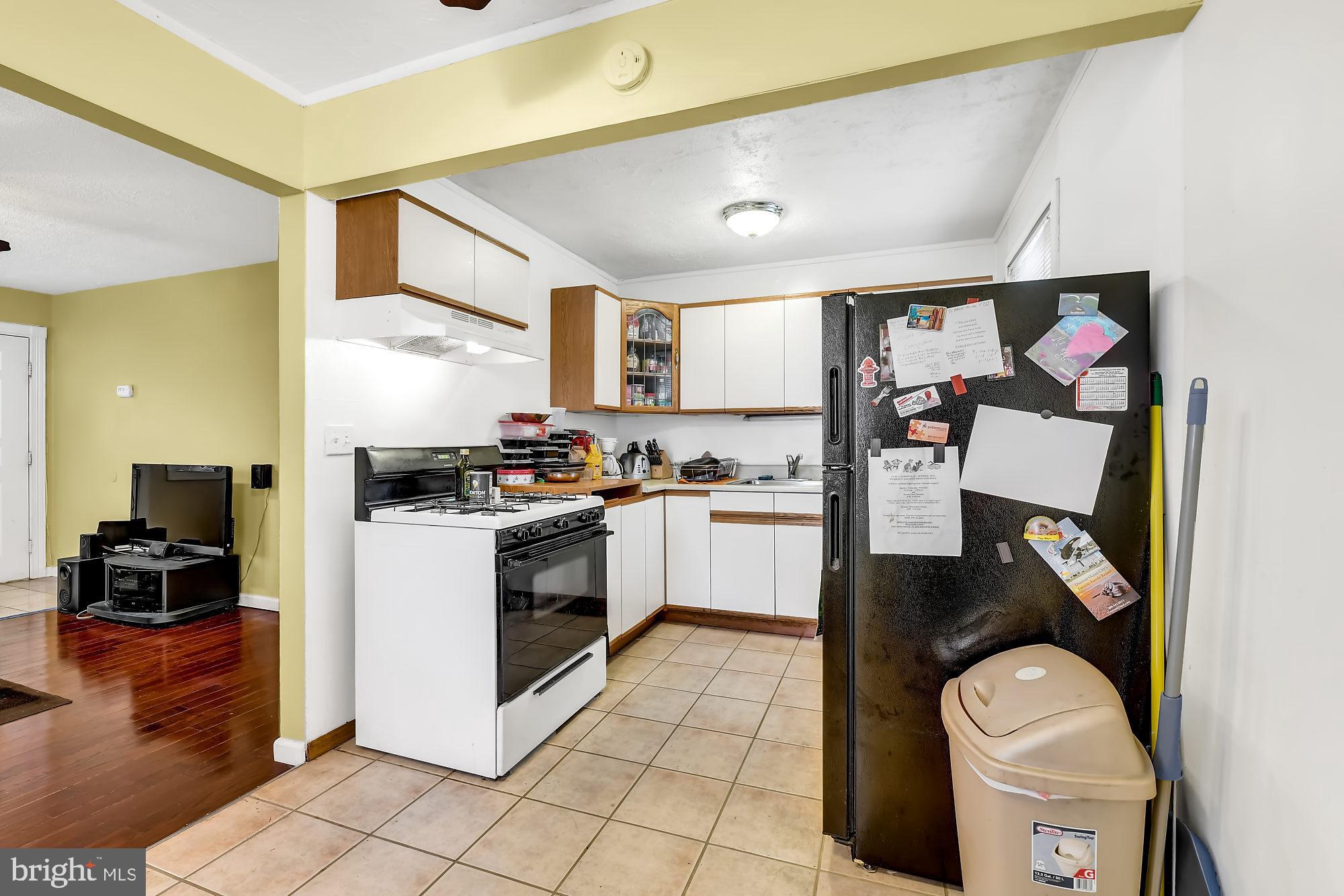 33 Wengate Road Owings Mills, MD 21117 - Photo 5 of 16 Kitchen