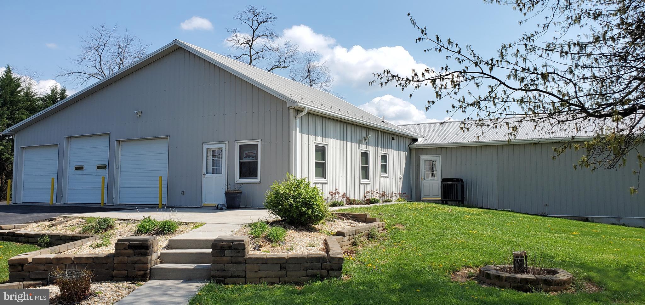 8014 Mapleville Road Boonsboro, MD 21713 - Photo 12 of 109 Office Space/Garage