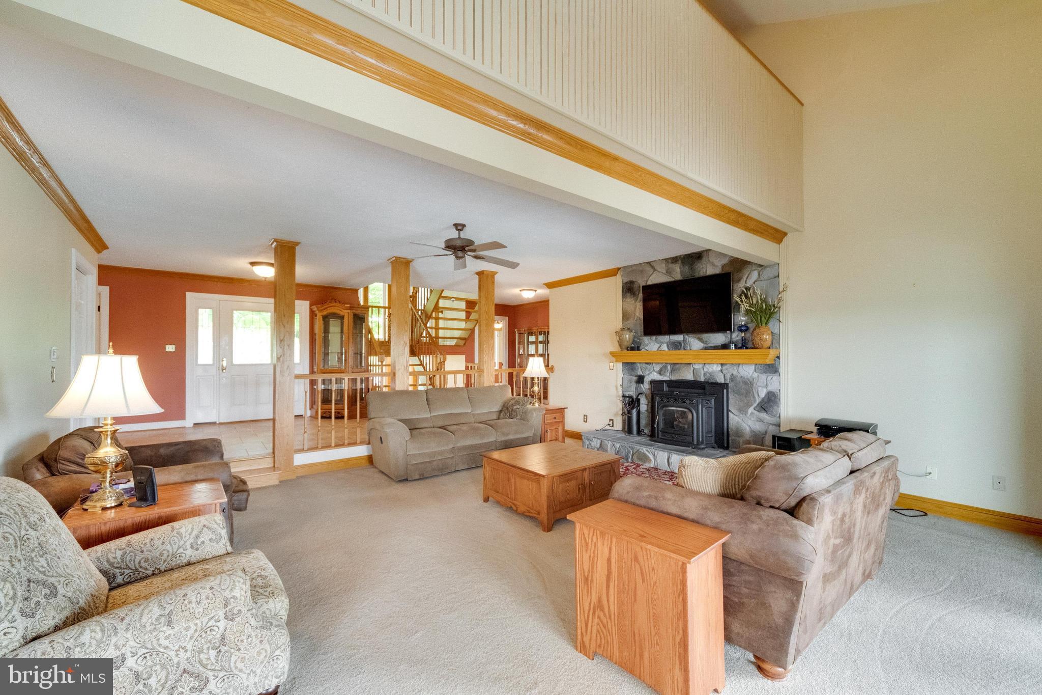 8014 Mapleville Road Boonsboro, MD 21713 - Photo 28 of 109 Living Room