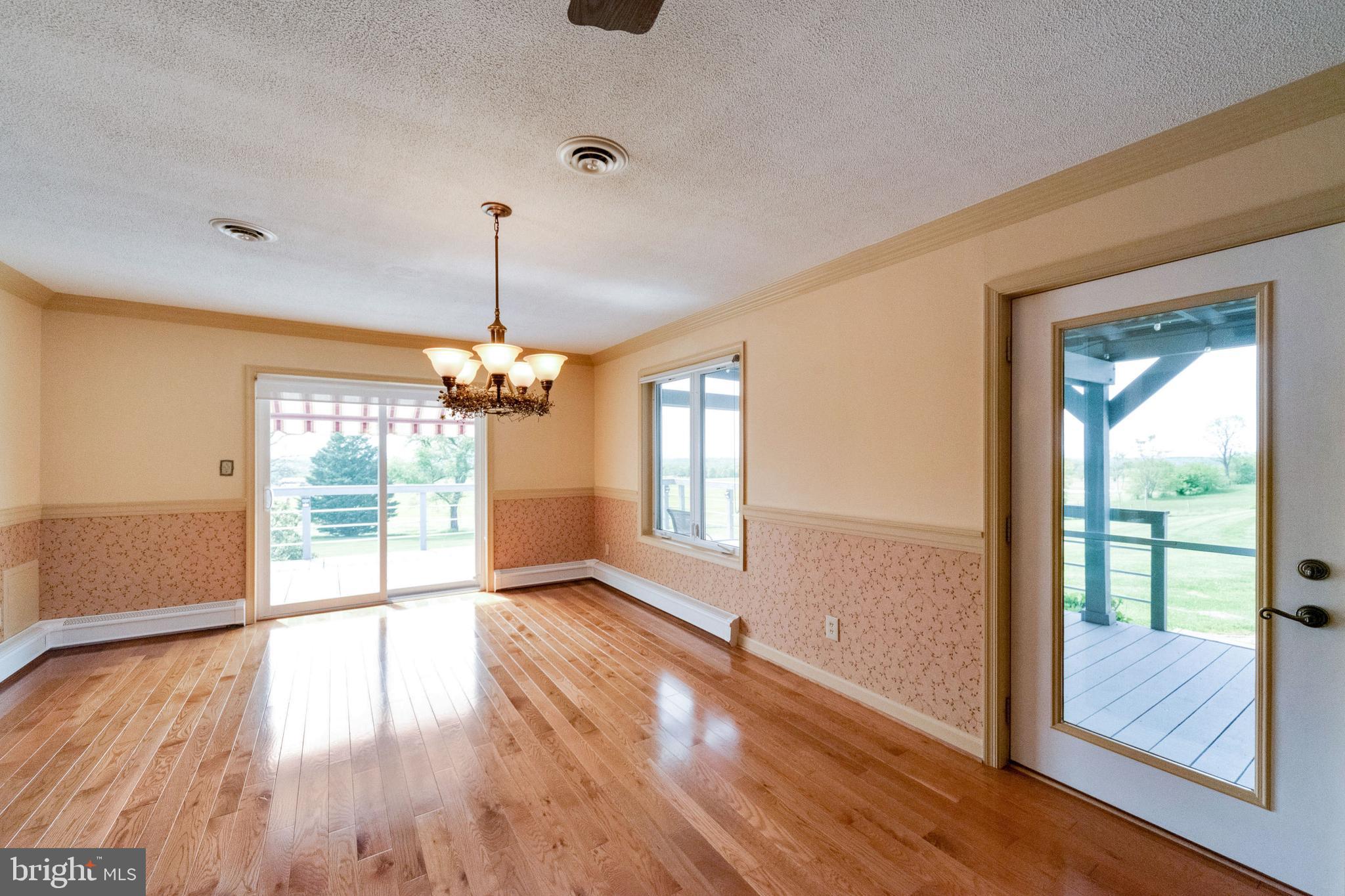 8014 Mapleville Road Boonsboro, MD 21713 - Photo 32 of 109 Dining Room