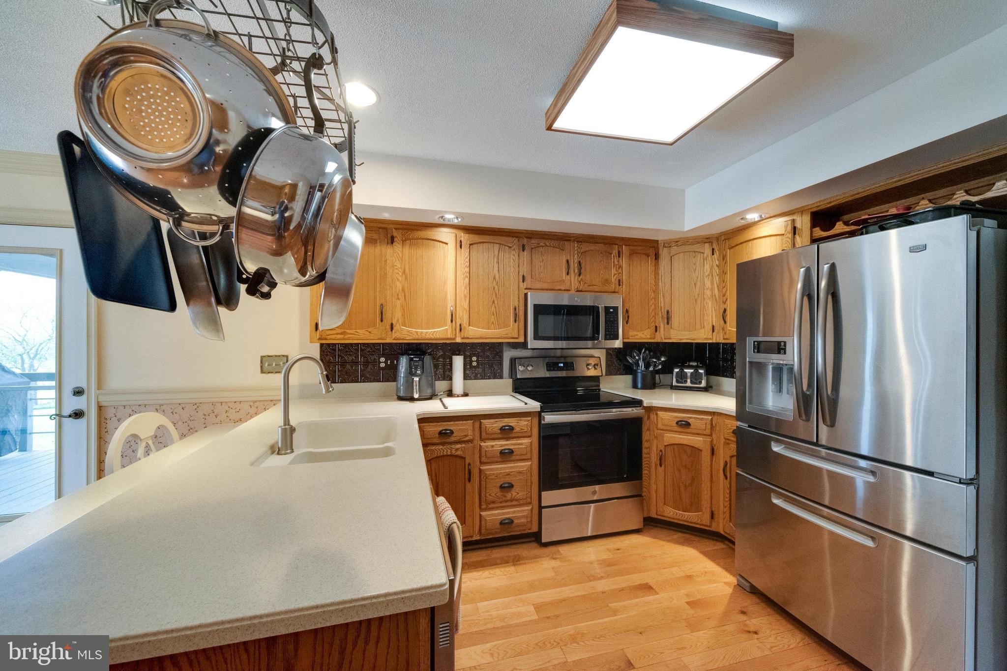 8014 Mapleville Road Boonsboro, MD 21713 - Photo 34 of 109 Kitchen
