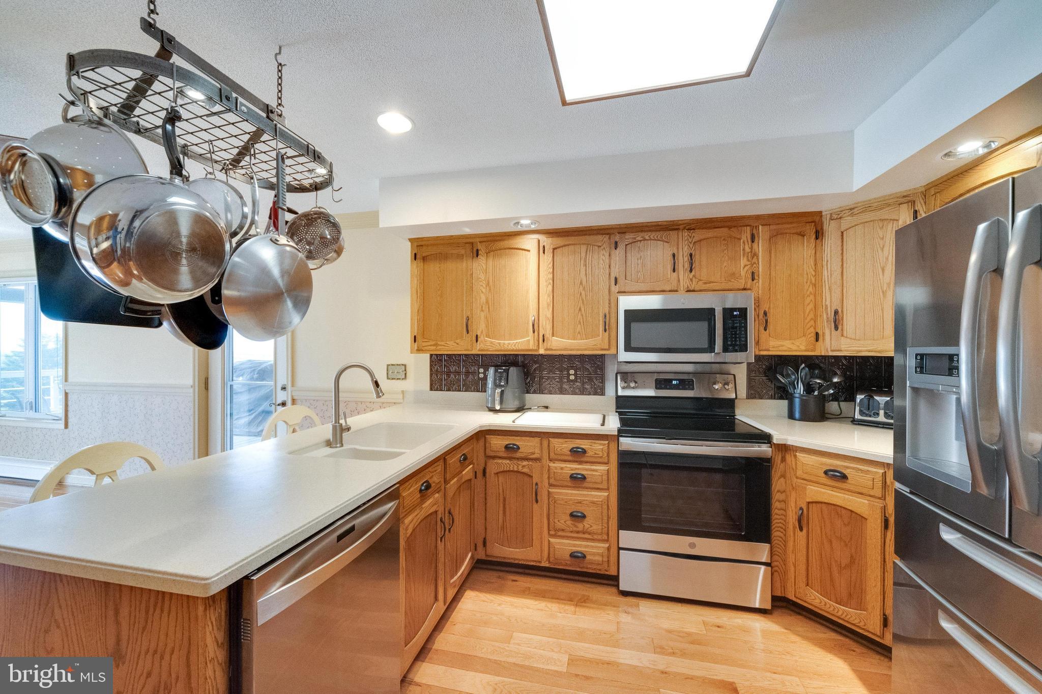 8014 Mapleville Road Boonsboro, MD 21713 - Photo 35 of 109 Kitchen