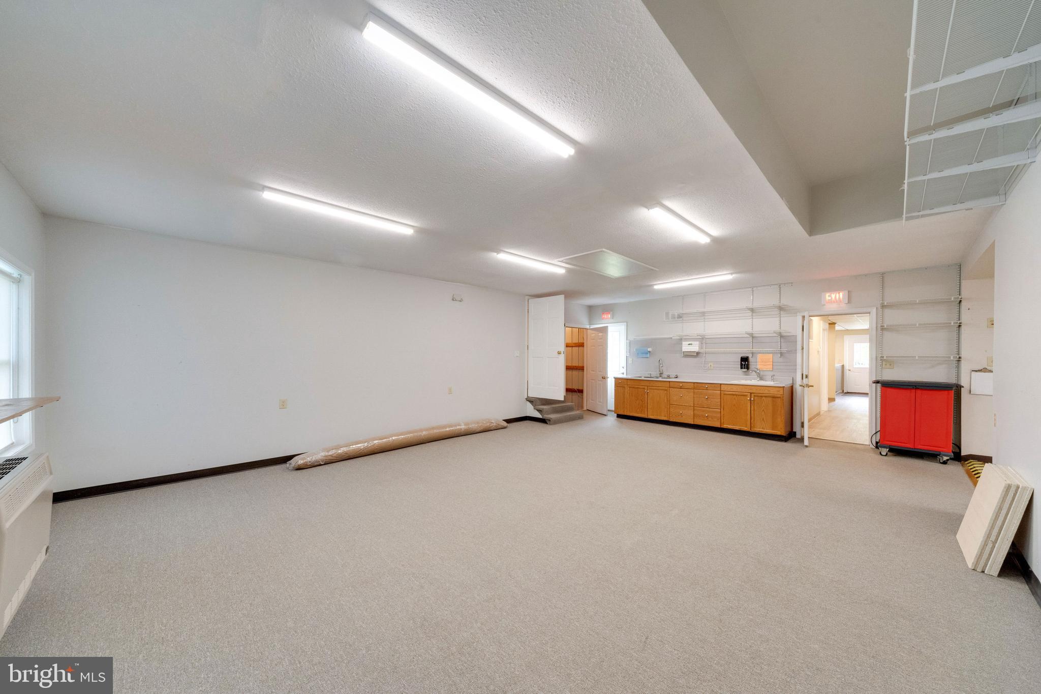 8014 Mapleville Road Boonsboro, MD 21713 - Photo 92 of 109 Office Space/Garage