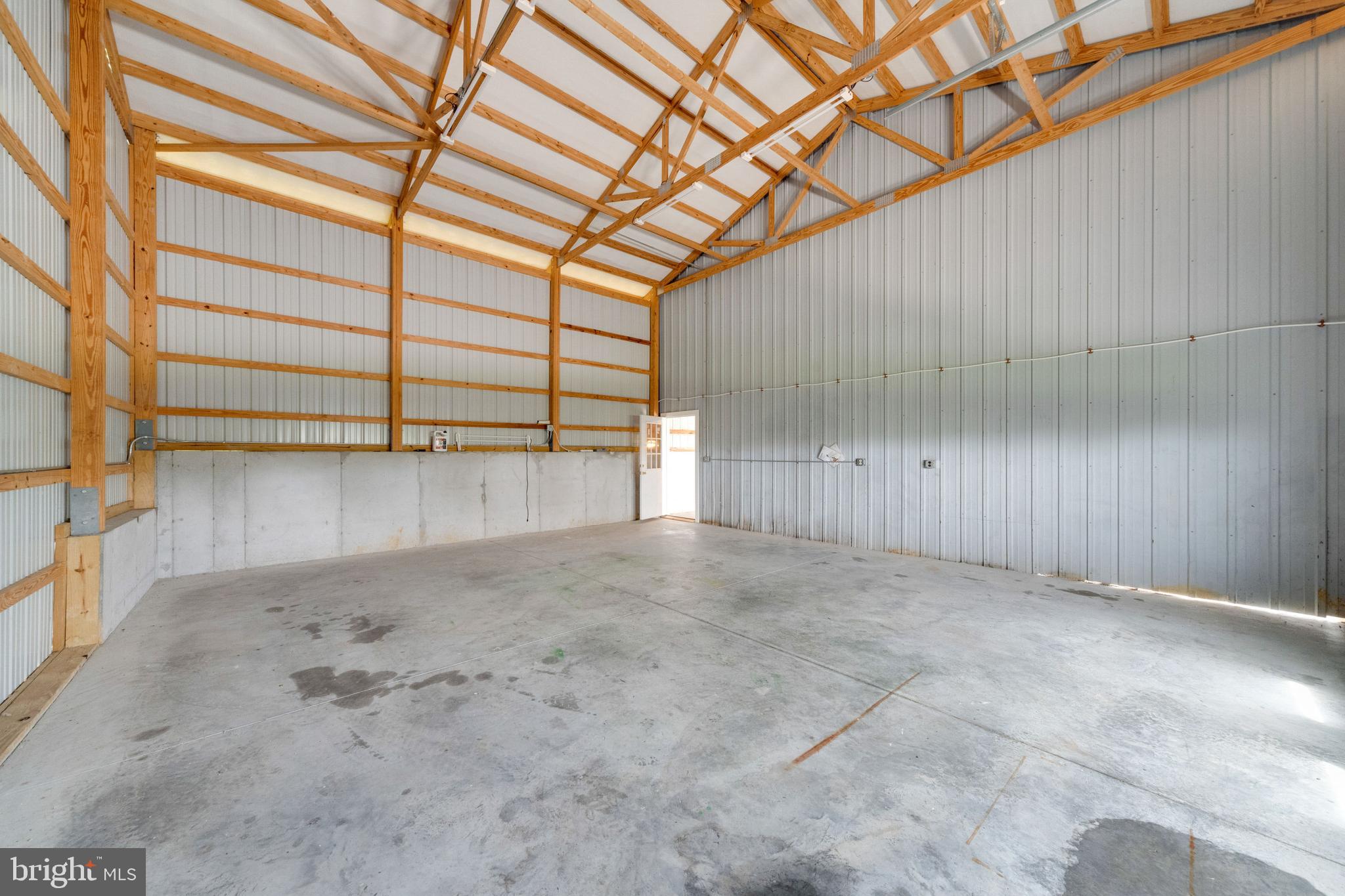 8014 Mapleville Road Boonsboro, MD 21713 - Photo 98 of 109 Garage