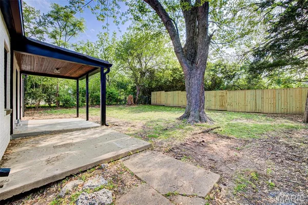 $1,900 | 1032 Charleville Avenue, St. Louis, MO 63119