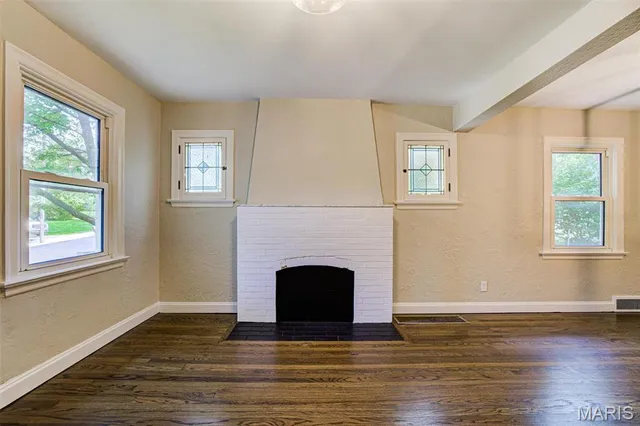 $1,900 | 1032 Charleville Avenue, St. Louis, MO 63119