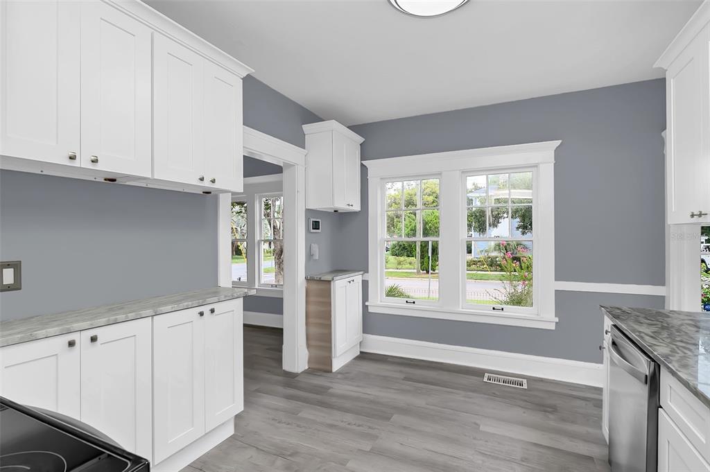 503 South Grove Street Eustis, FL 32726 - Photo 13 of 41