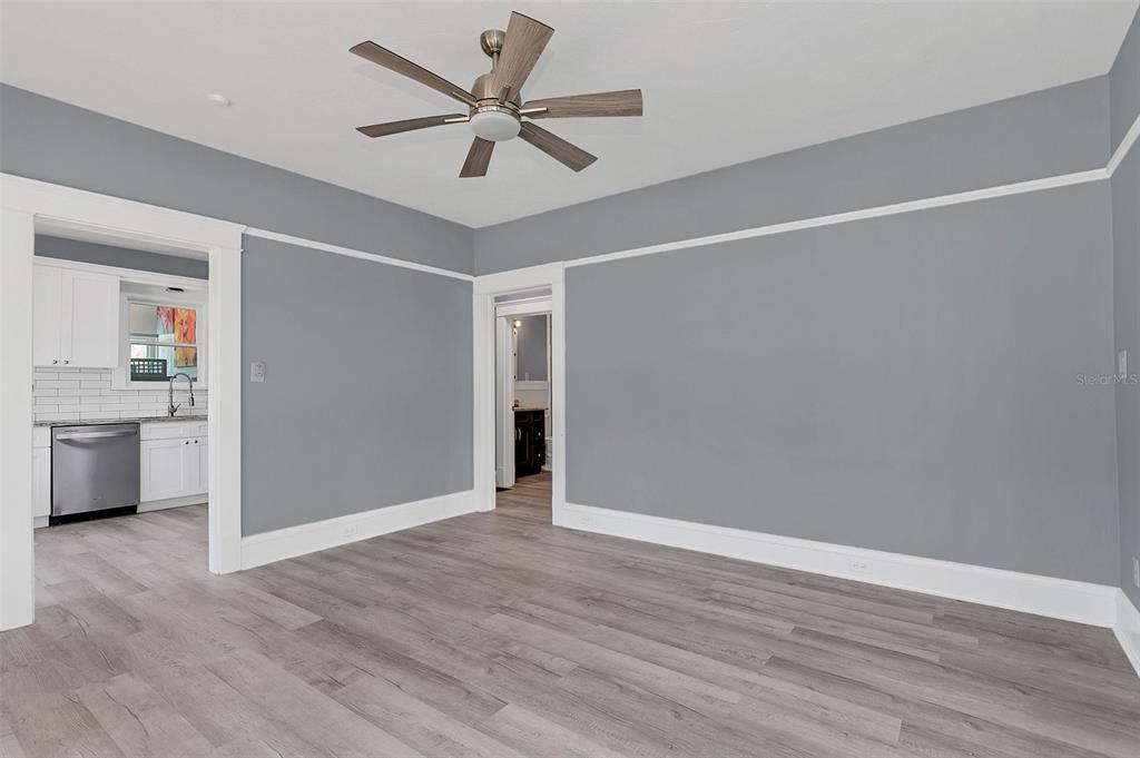 503 South Grove Street Eustis, FL 32726 - Photo 7 of 41