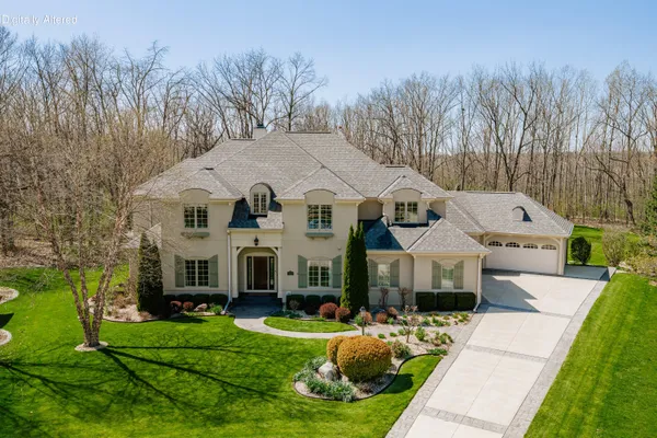 $1,500,000 | 5925 South Conservancy Drive, New Berlin, WI 53151