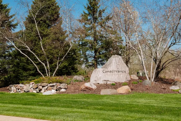 $1,500,000 | 5925 South Conservancy Drive, New Berlin, WI 53151