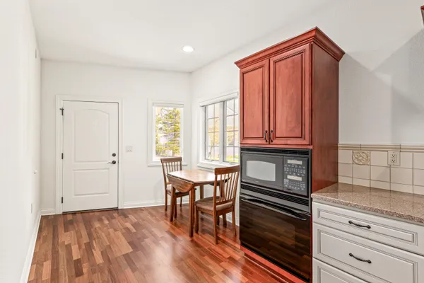 $1,500,000 | 5925 South Conservancy Drive, New Berlin, WI 53151