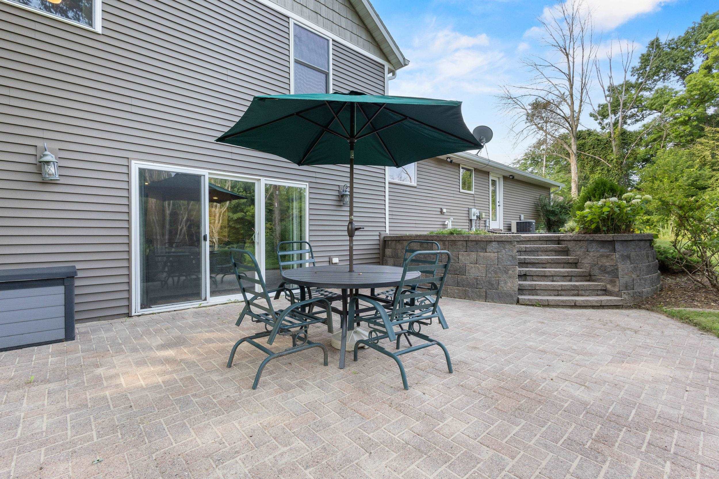 1218 Plateau Heights Road Green Bay, WI 54313 - Photo 40 of 64 Gallery Image 40