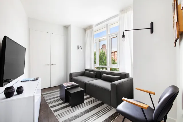 $2,995,000 | 285 West 110th Street, Unit 5G | Harlem