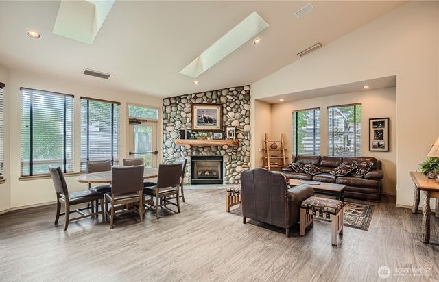 $498,500 | 17610 134th Lane Southeast, Renton, WA 98058