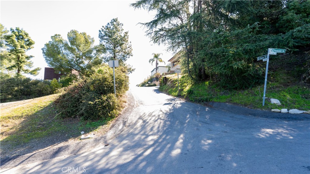 0 Clover Trail Calabasas, CA 91302 - Photo 12 of 12 Corner of Clover and Summit Dr.