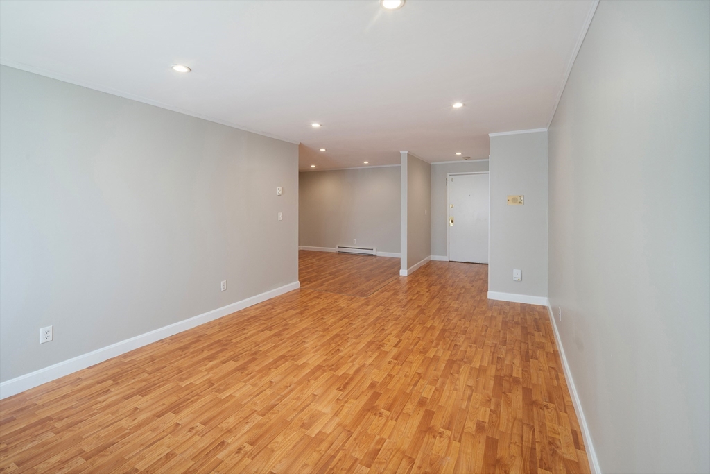 9 Weld Street, Unit 14 Framingham, MA 01702 - Photo 2 of 15