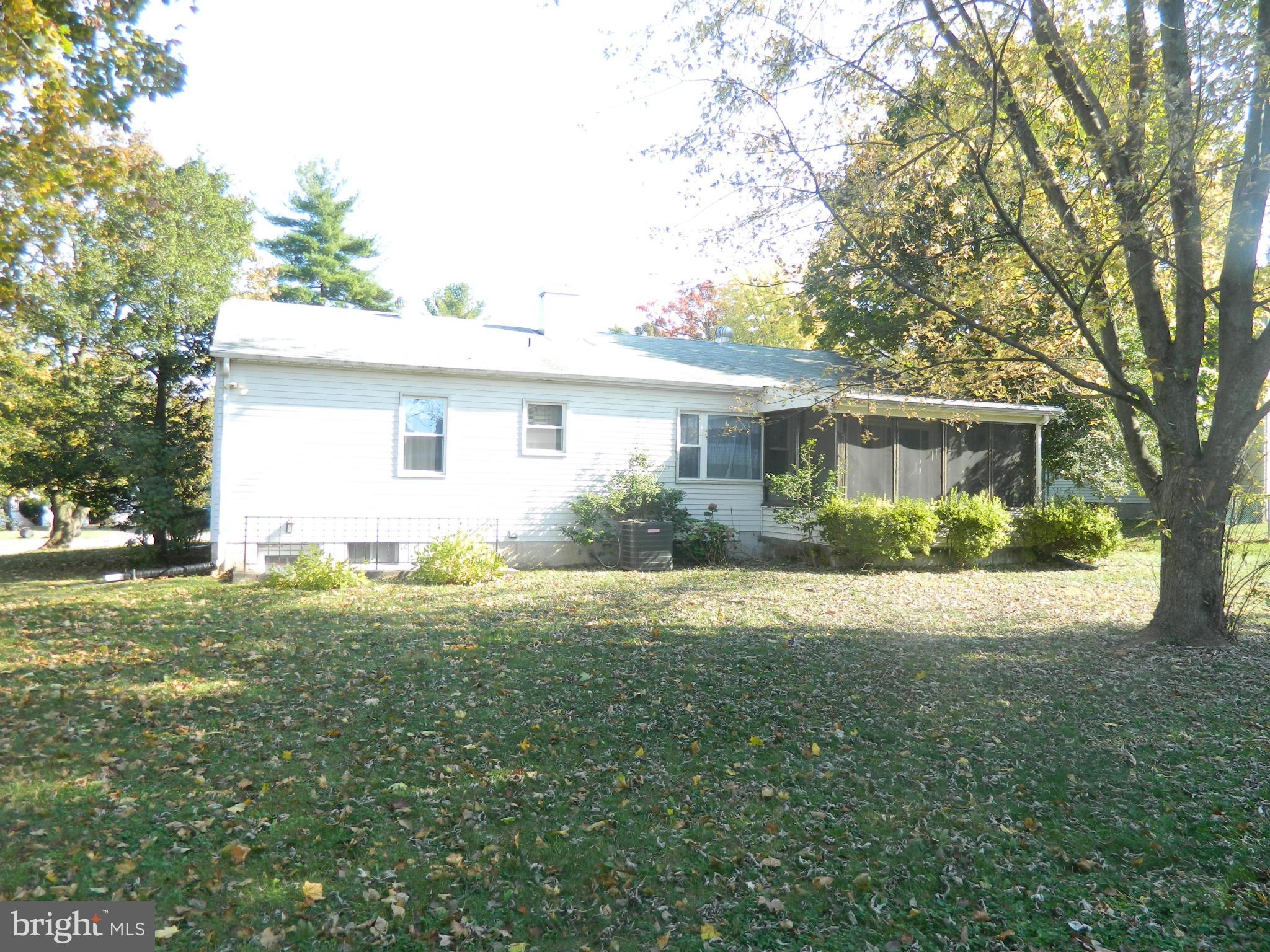 1312 Rolling Rd. Catonsville, MD 21228 - Photo 25 of 30 Exterior (Rear)