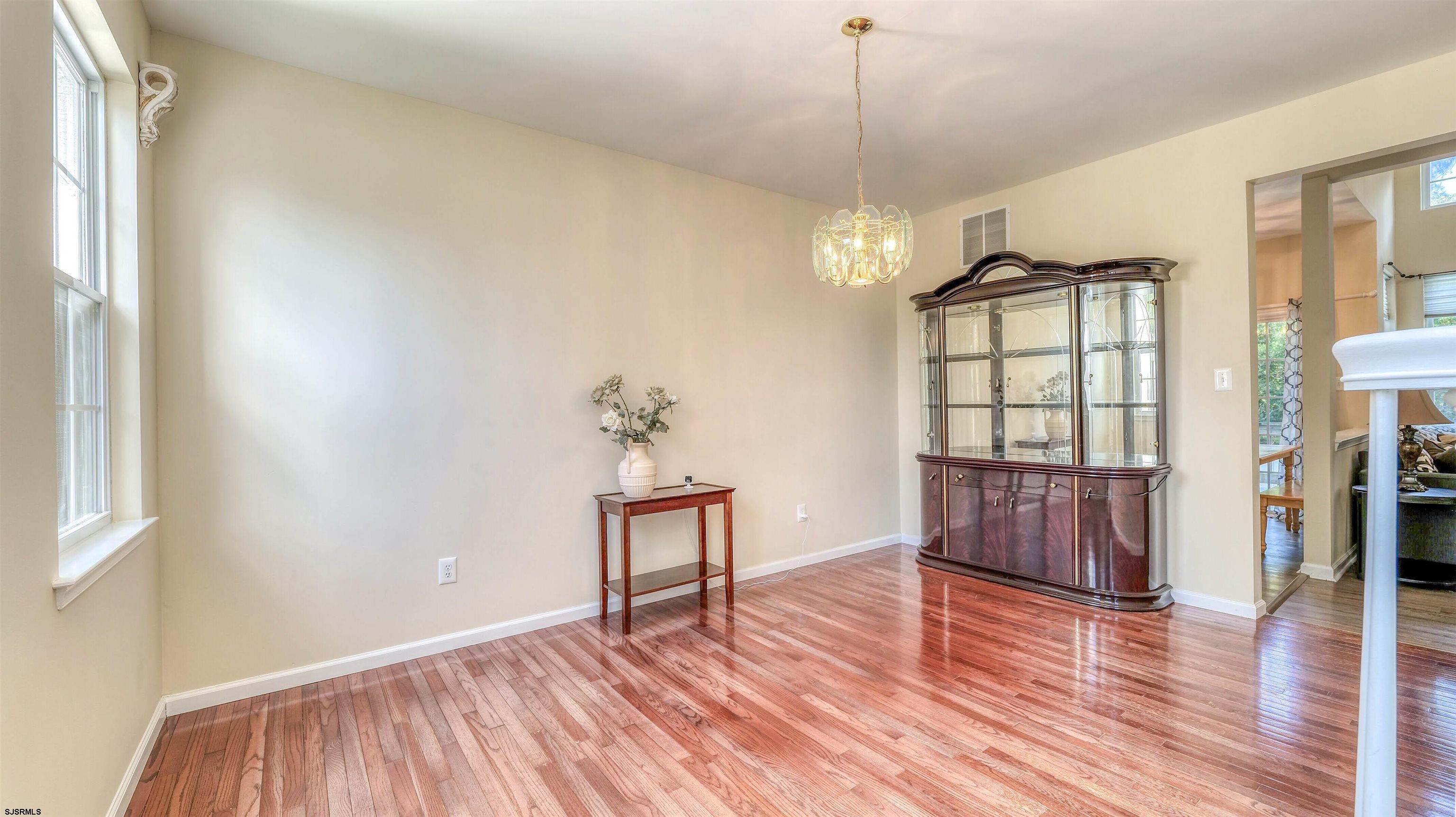7 Ruth Court Absecon, NJ 08201 - Photo 7 of 48 Gallery Image 7