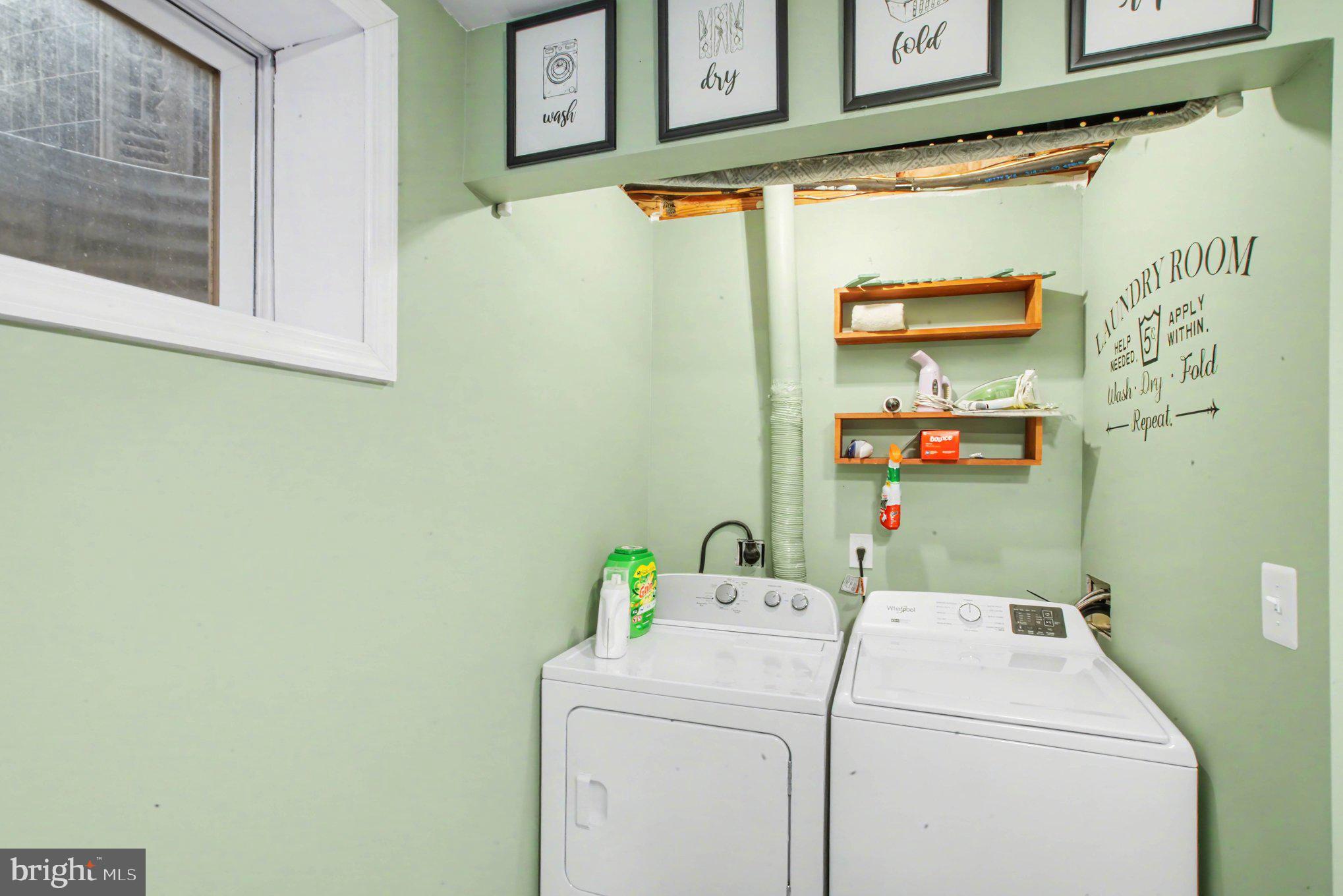 46 Morton Ridge Warrenton, VA 20186 - Photo 33 of 40 a utility room with dryer and washer