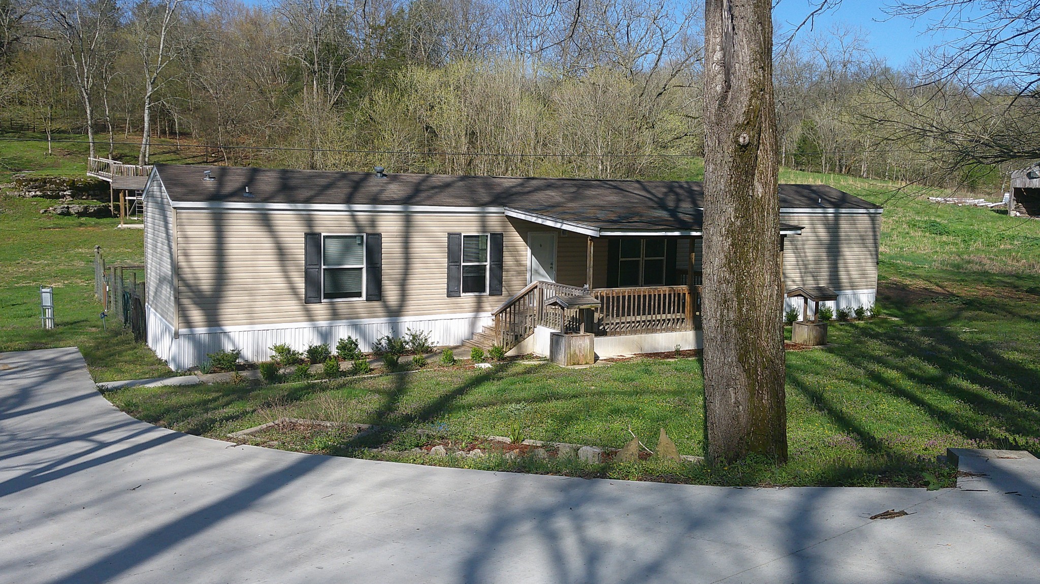 1919 Bartlett Hollow Road Petersburg, TN 37144 - Photo 11 of 45