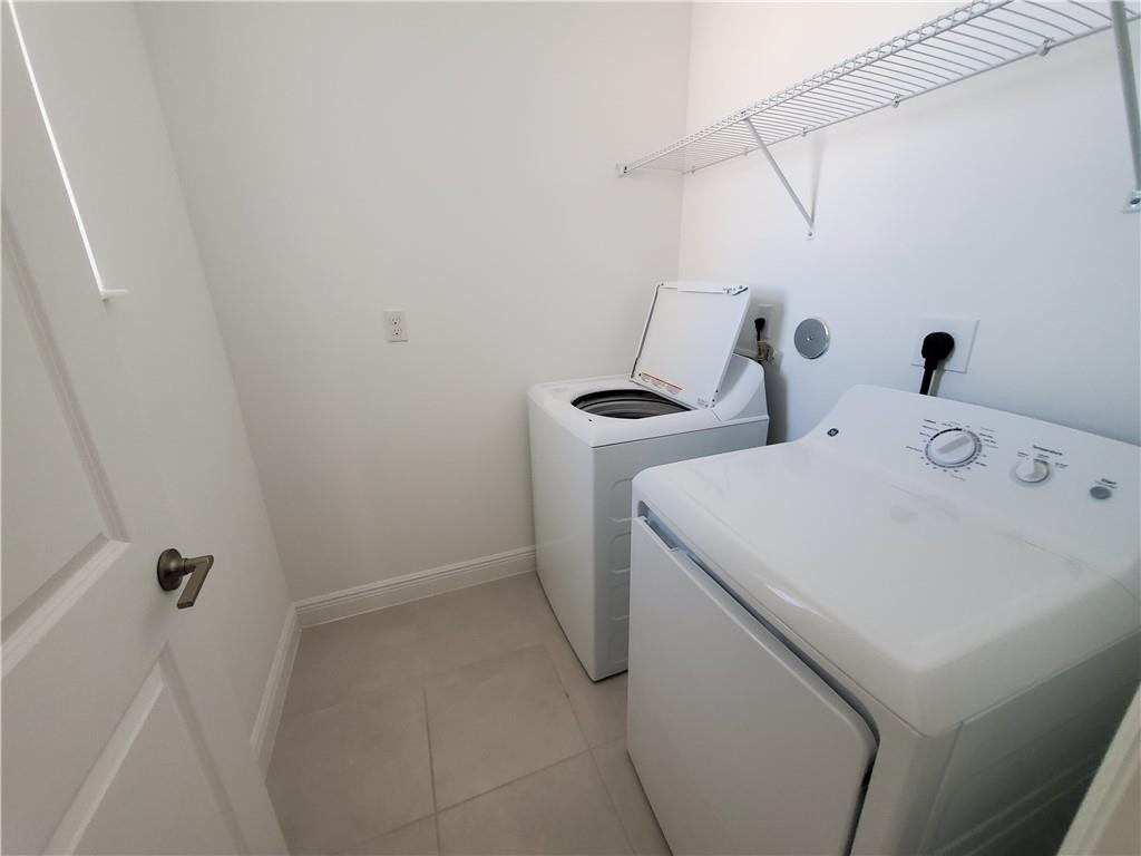 1104 Rio Court, Unit 1104 Deerfield Beach, FL 33064 - Photo 5 of 12 Photo 5