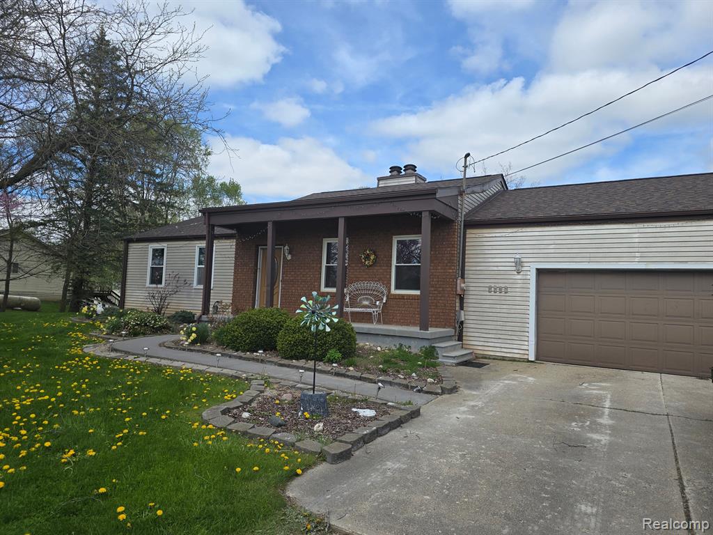 7240 West Ray Road Swartz Creek, MI 48473 - Photo 2 of 34