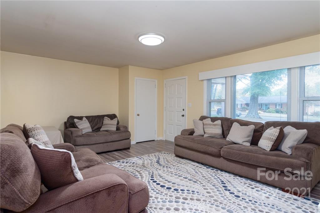 406 Spring Street Cherryville, NC 28021 - Photo 6 of 22 Gallery Image 6