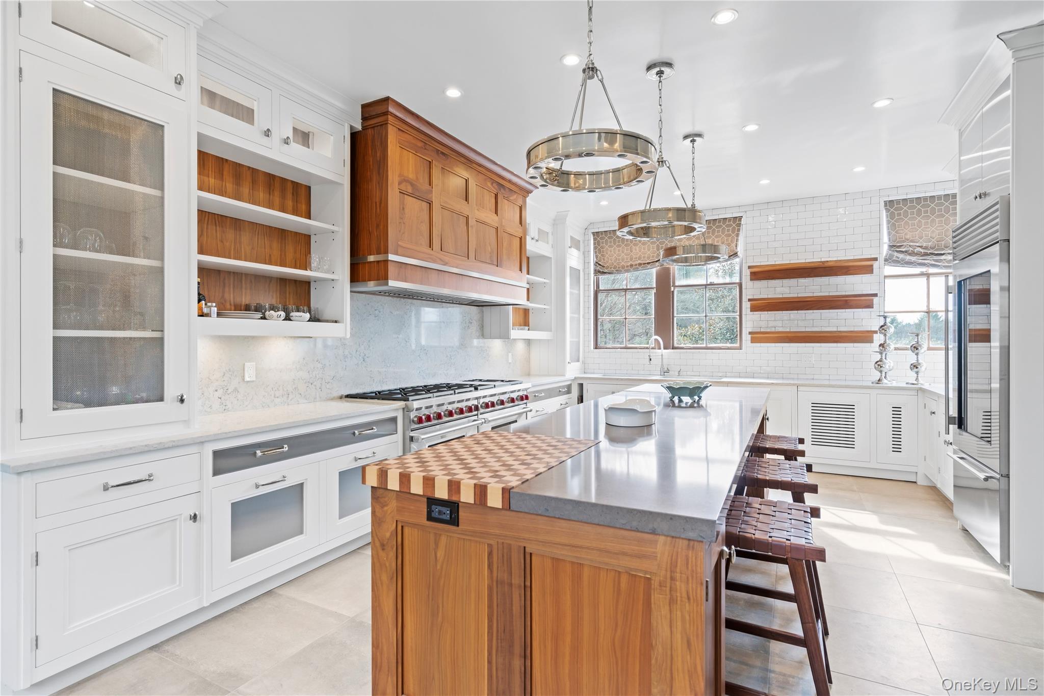 393 Oyster Bay Road Mill Neck, NY 11765 - Photo 16 of 38 Gourmet Kitchen