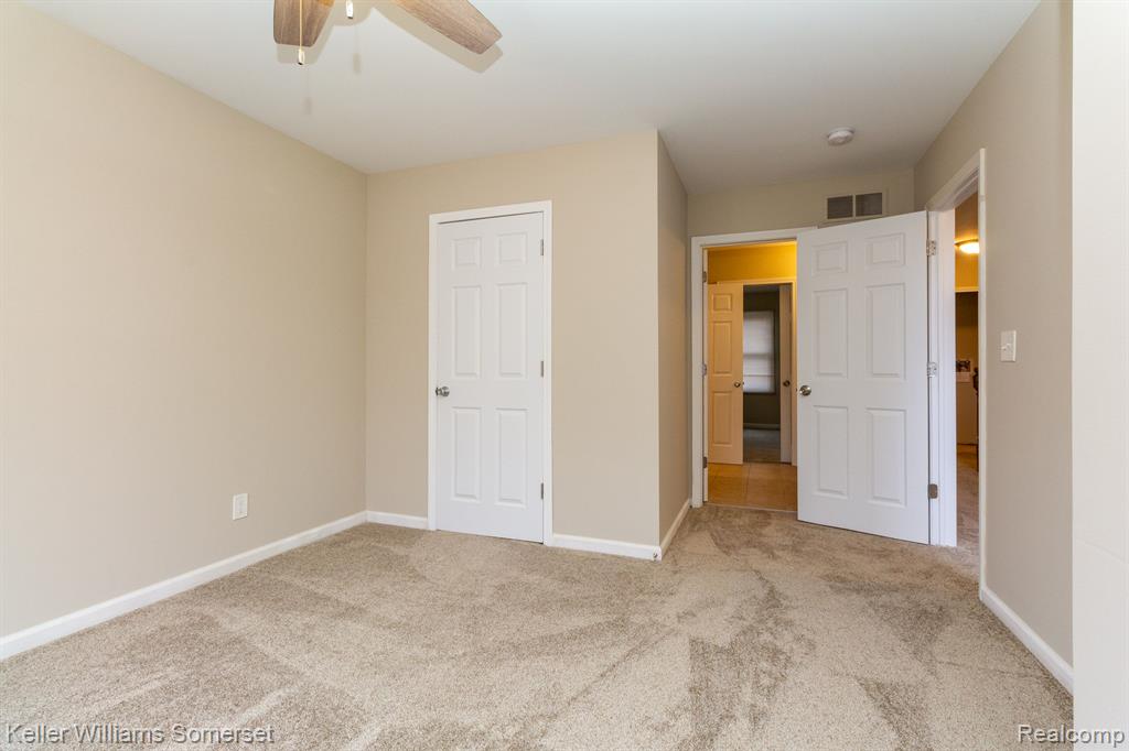 6565 Springborn Road East China, MI 48054 - Photo 35 of 48