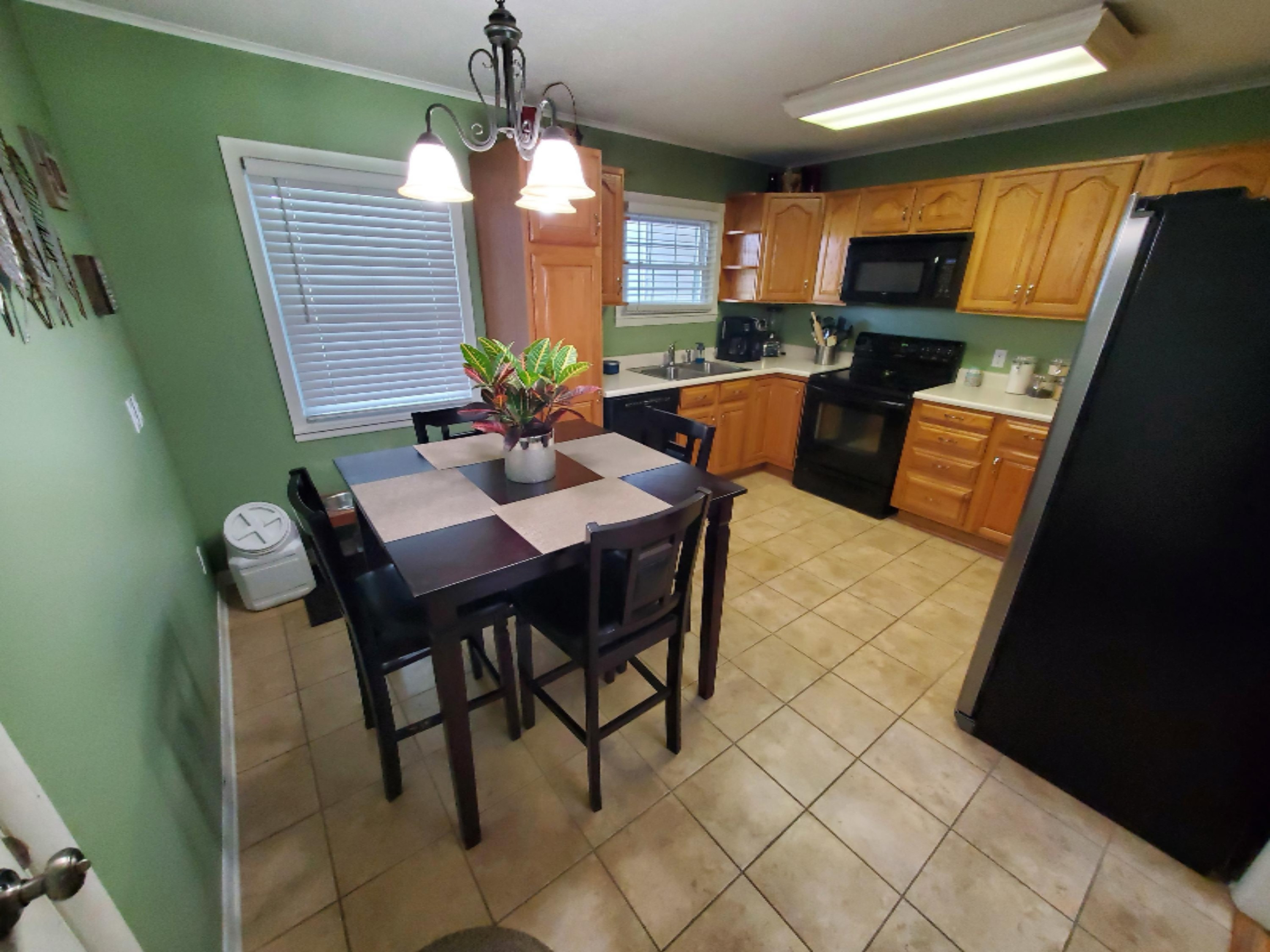 4787 Scottdale Road St. Joseph, MI 49085 - Photo 8 of 23 20200702_124459