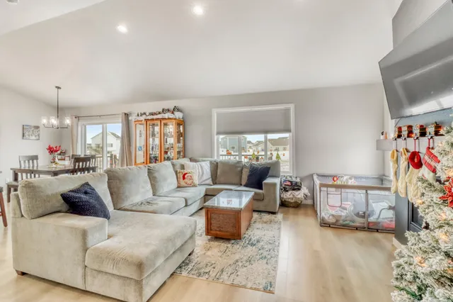 $362,000 | 7316 30th Street South, Fargo, ND 58104