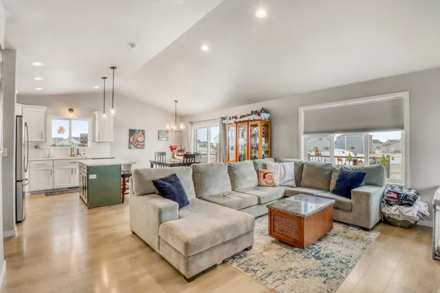 $362,000 | 7316 30th Street South, Fargo, ND 58104