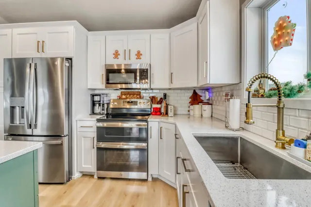 $362,000 | 7316 30th Street South, Fargo, ND 58104