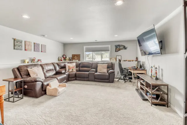 $362,000 | 7316 30th Street South, Fargo, ND 58104