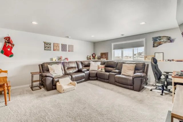 $362,000 | 7316 30th Street South, Fargo, ND 58104