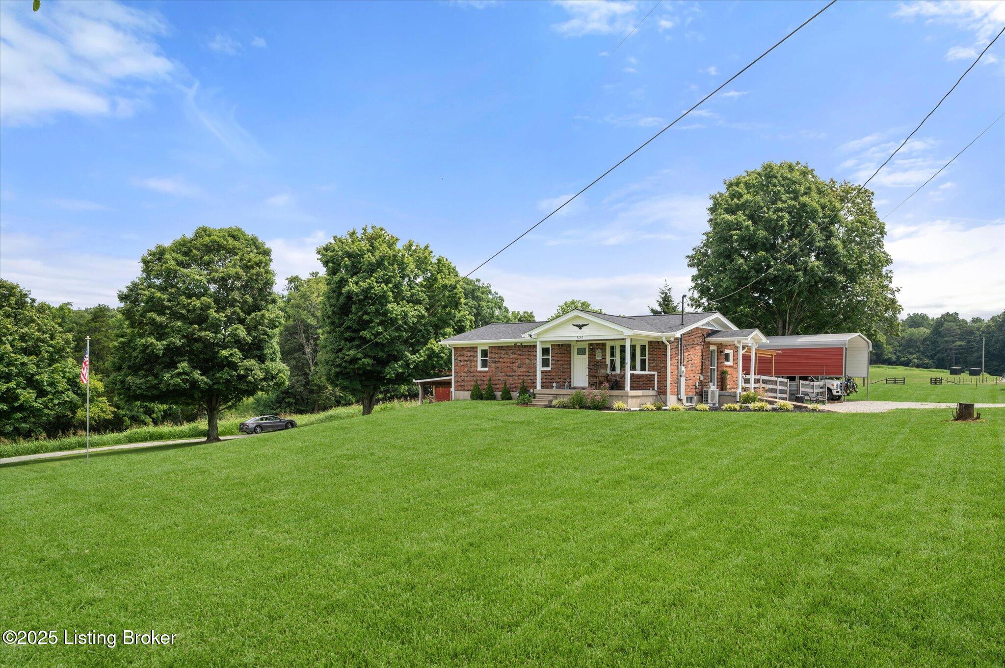 074-638 Lights Ln-0051
