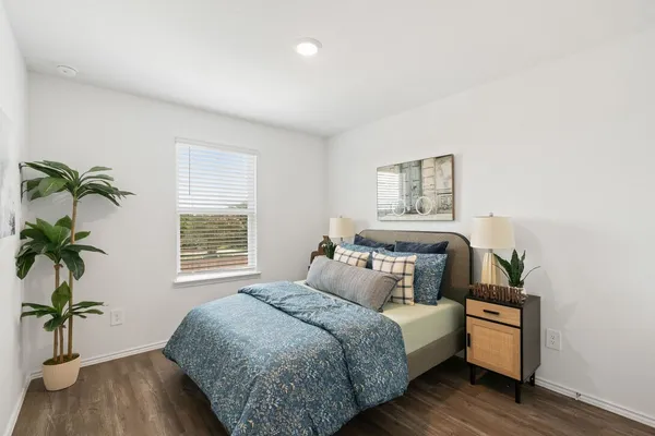 $2,525 | 2630 Callahan Springs Lane, Pearland, TX 77581