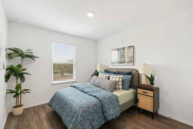 $2,525 | 2630 Callahan Springs Lane, Pearland, TX 77581