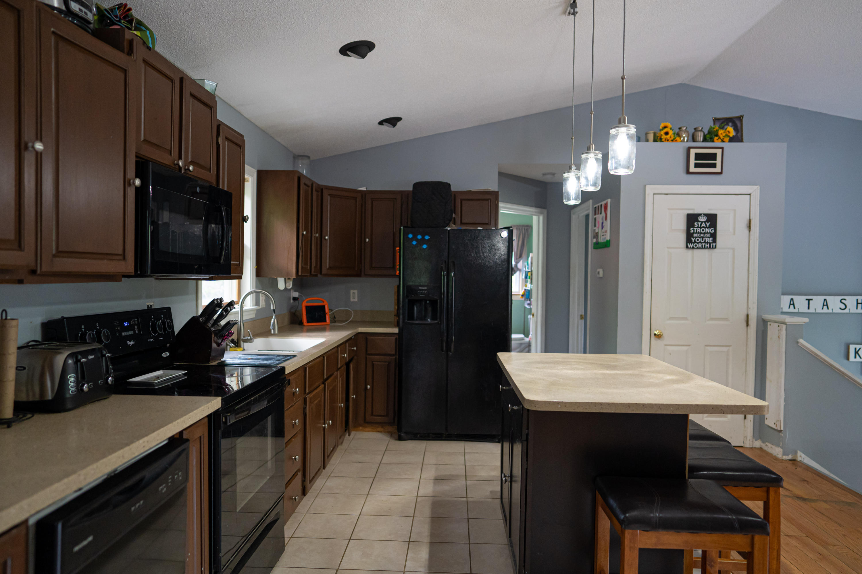 147 Brown Road Poland, ME 04274 - Photo 4 of 26 DSC09179