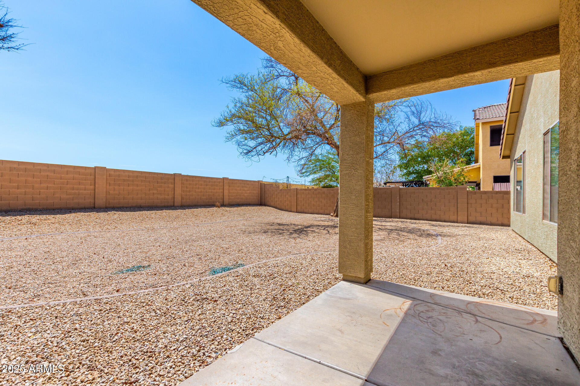 2313 West Carter Road Phoenix, AZ 85041 - Photo 27 of 32