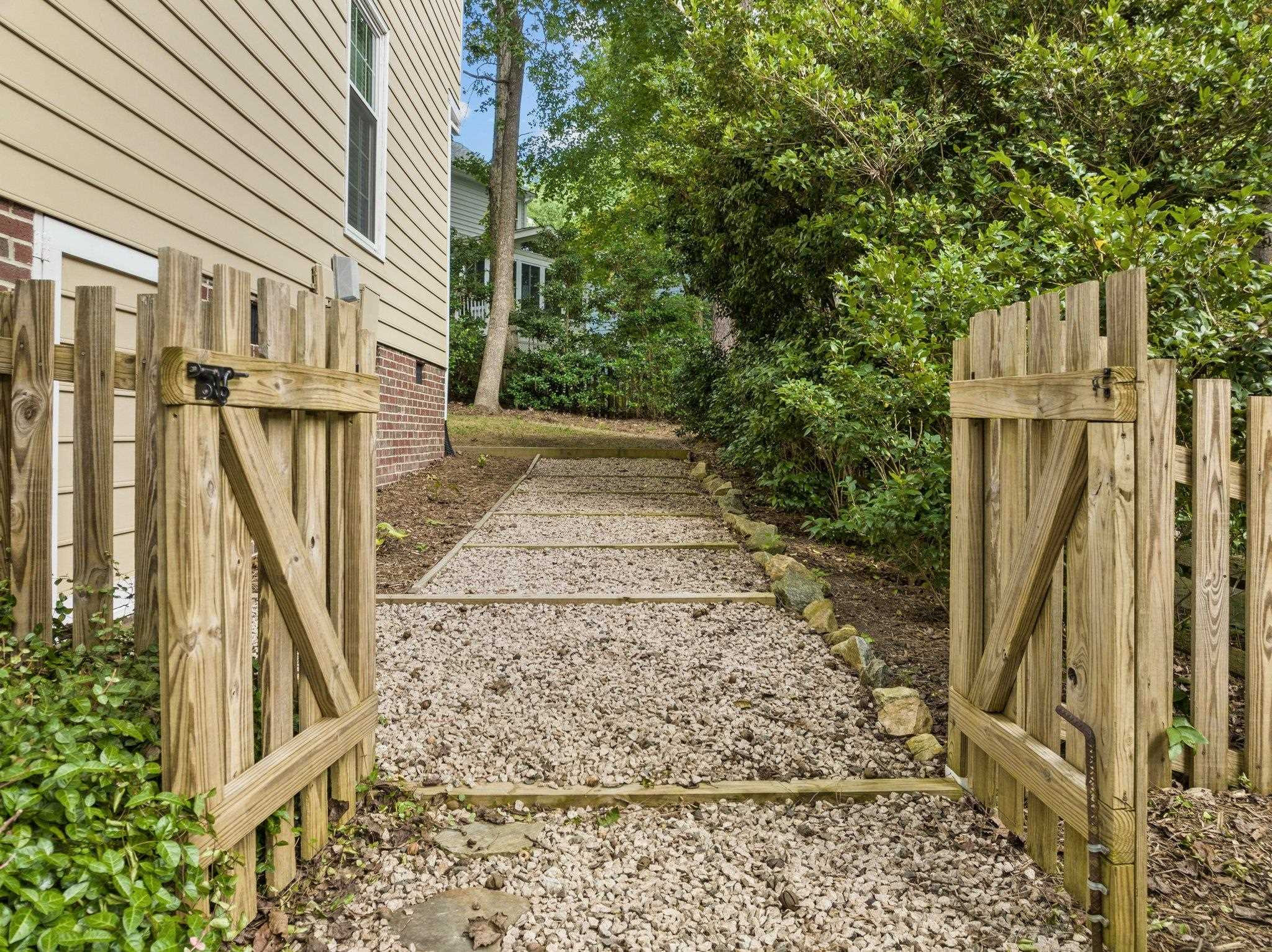 12028 North Exeter Way Raleigh, NC 27613 - Photo 43 of 48 Photo 43