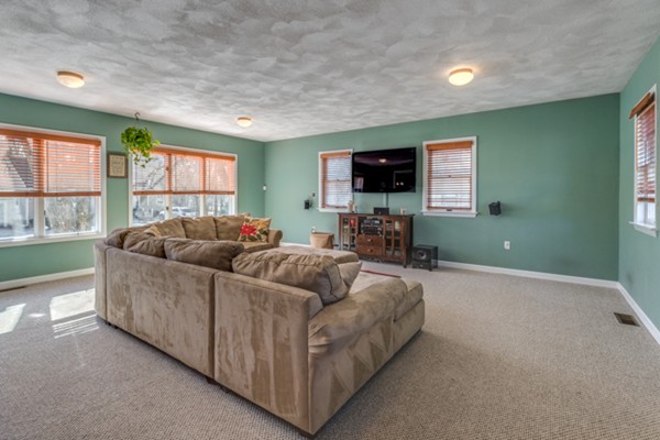 1 Anthony Road North Reading, MA 01864 - Photo 19 of 30 Gallery Image 19
