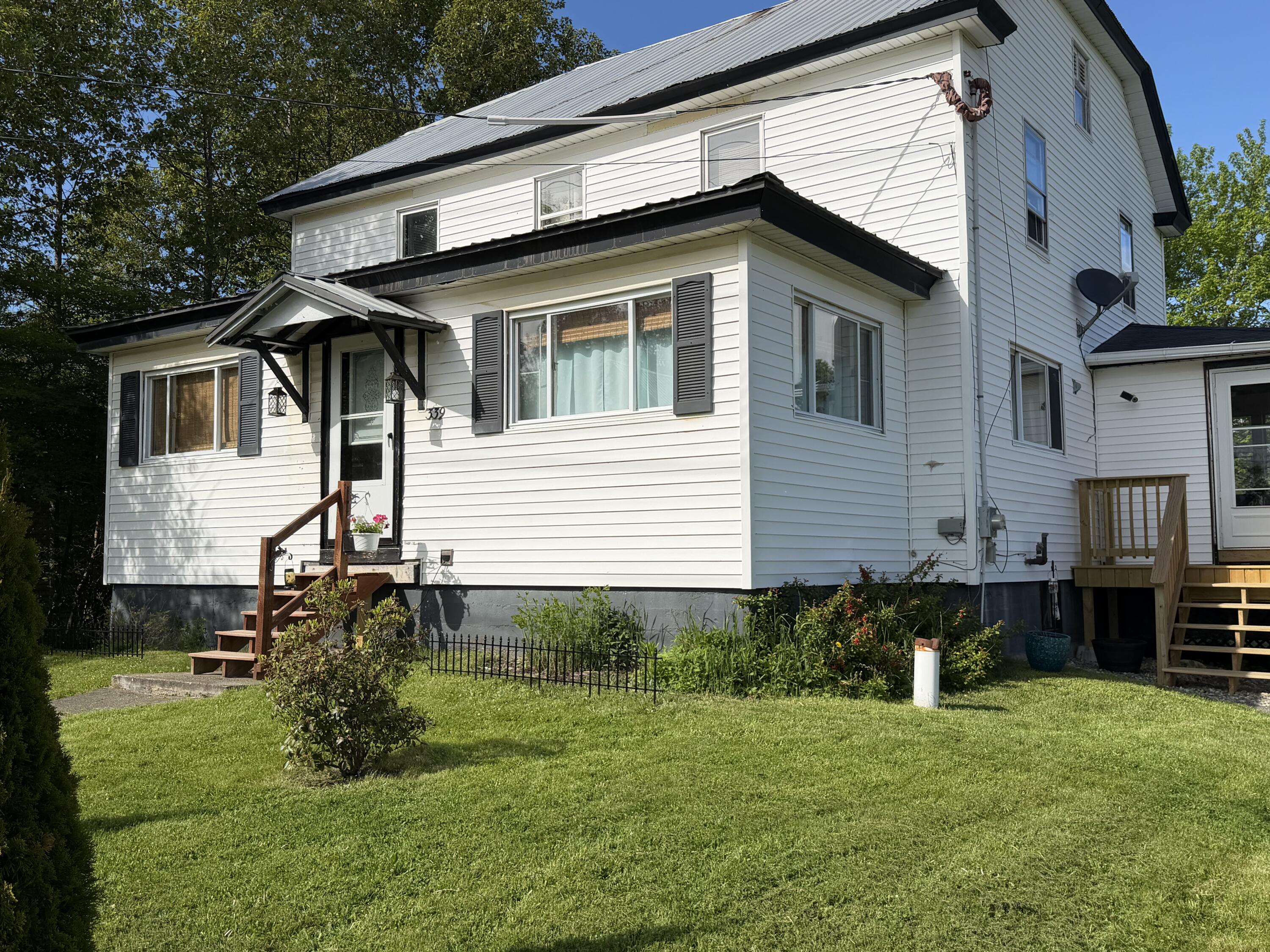 339 Station Road Sherman, ME 04776 - Photo 2 of 32 IMG_3388