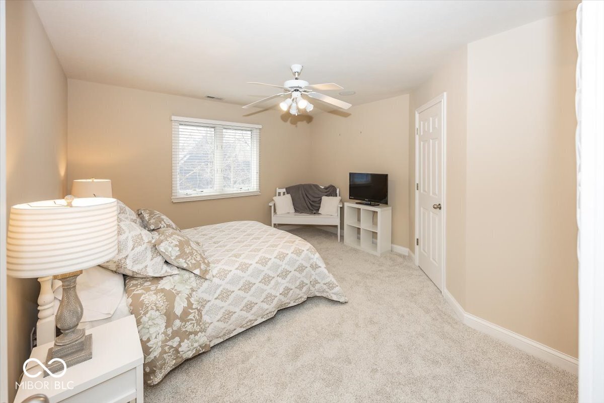 12987 Shoreline Boulevard Fishers, IN 46055 - Photo 26 of 49