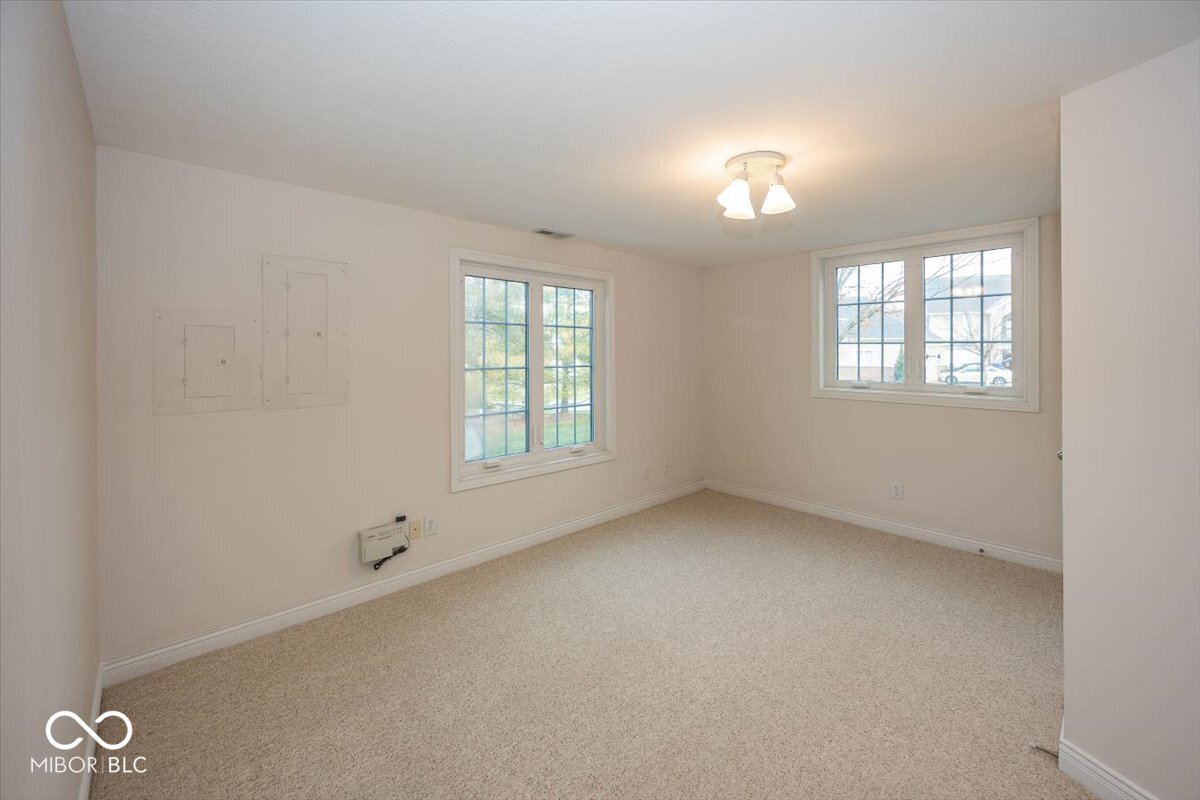 12987 Shoreline Boulevard Fishers, IN 46055 - Photo 31 of 49