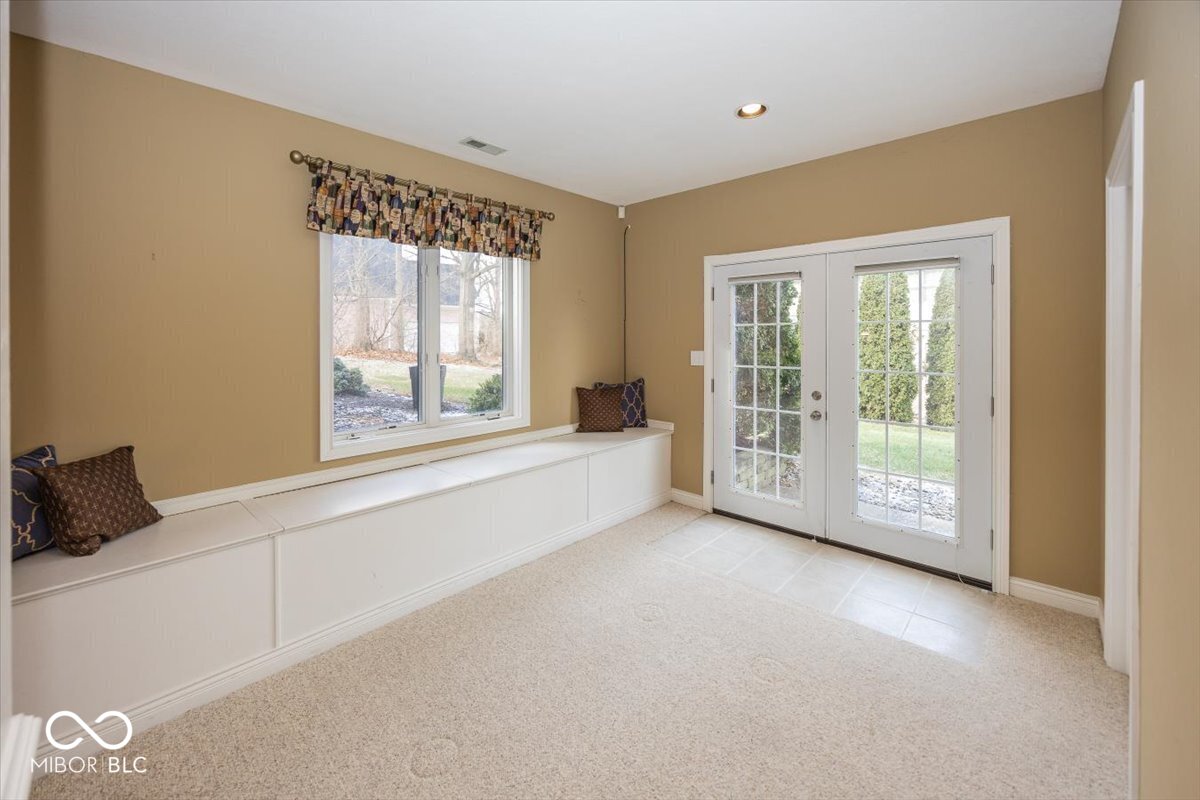 12987 Shoreline Boulevard Fishers, IN 46055 - Photo 39 of 49