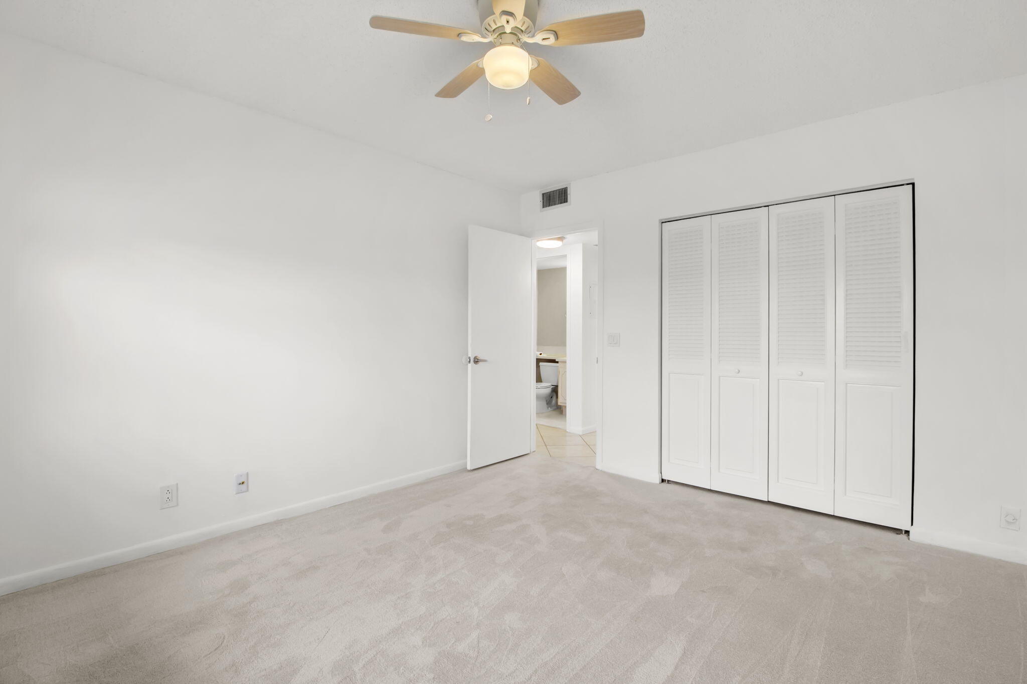 124 Preston F Boca Raton, FL 33434 - Photo 14 of 38 25-web-or-mls-IMG_5263