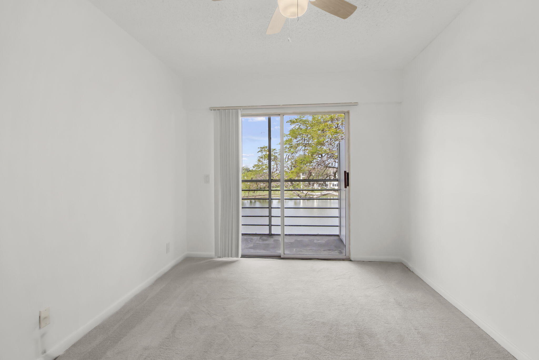 124 Preston F Boca Raton, FL 33434 - Photo 18 of 38 30-web-or-mls-IMG_5281