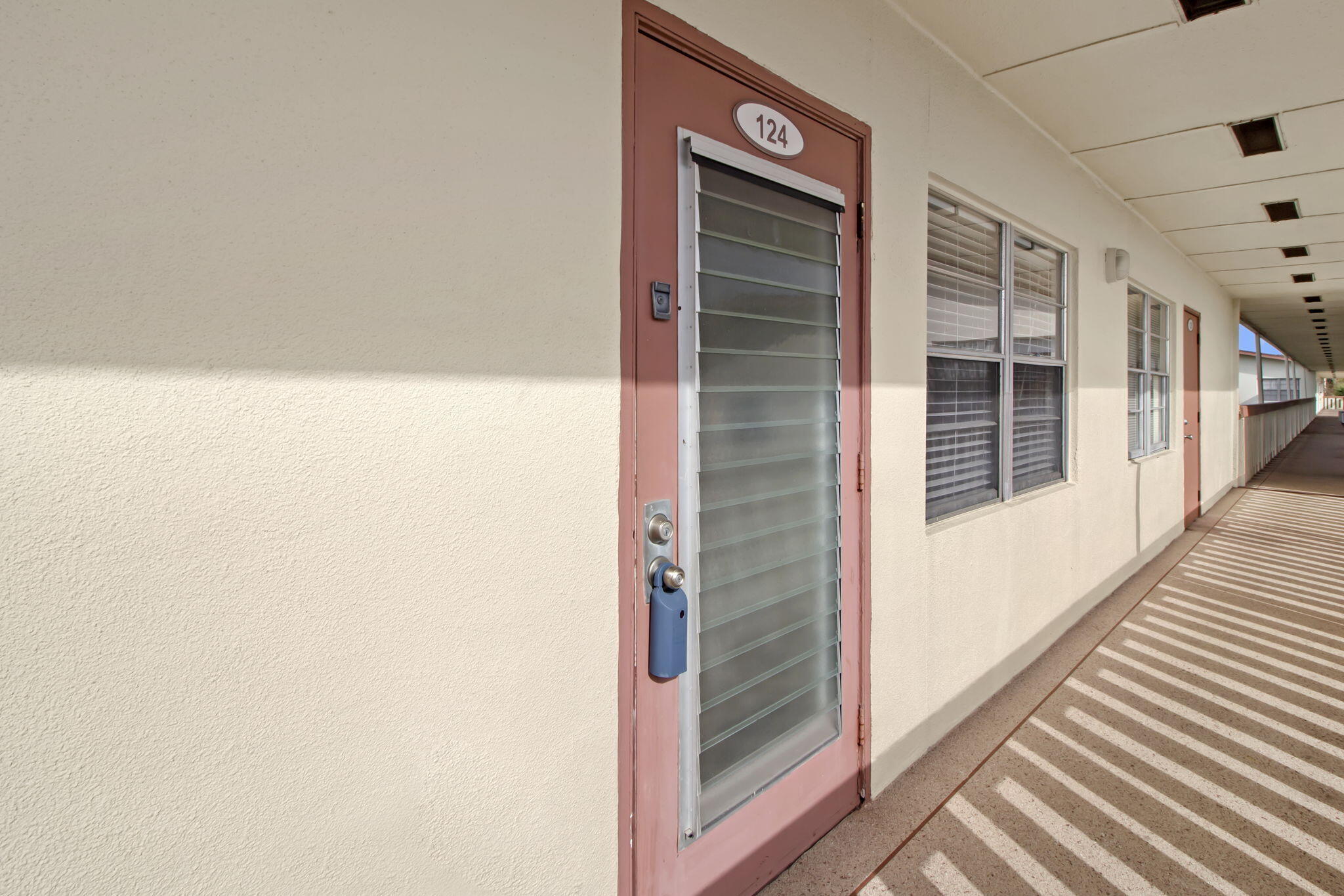 124 Preston F Boca Raton, FL 33434 - Photo 2 of 38 12-web-or-mls-IMG_5201